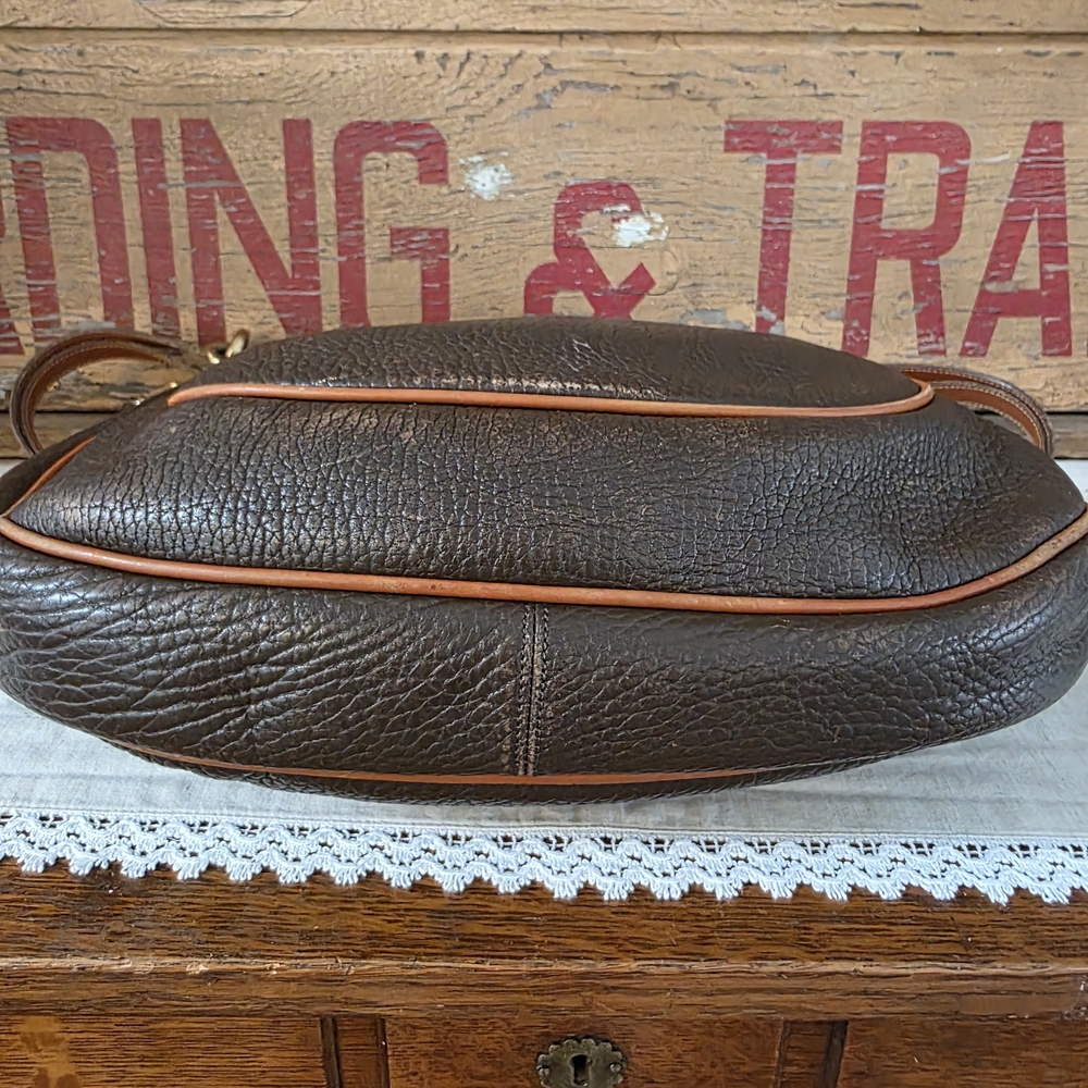 Vintage Dooney & Bourke Brown All Weather Leather Crescent Hobo - Picture 10 of 16
